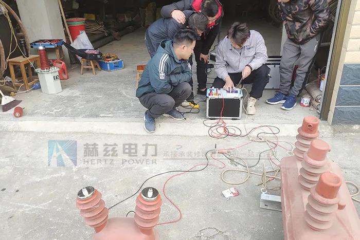 为广西白银客户一批电力试验设备做现场技术支持